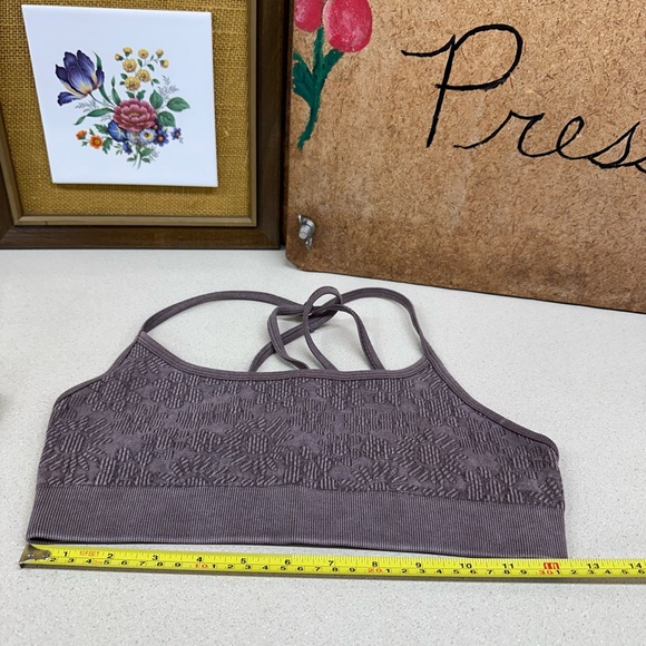 Women’s Sports Bra Lot of 3 Aerie Offline Size Medium Gray Brown Khaki - Picture 9 of 10